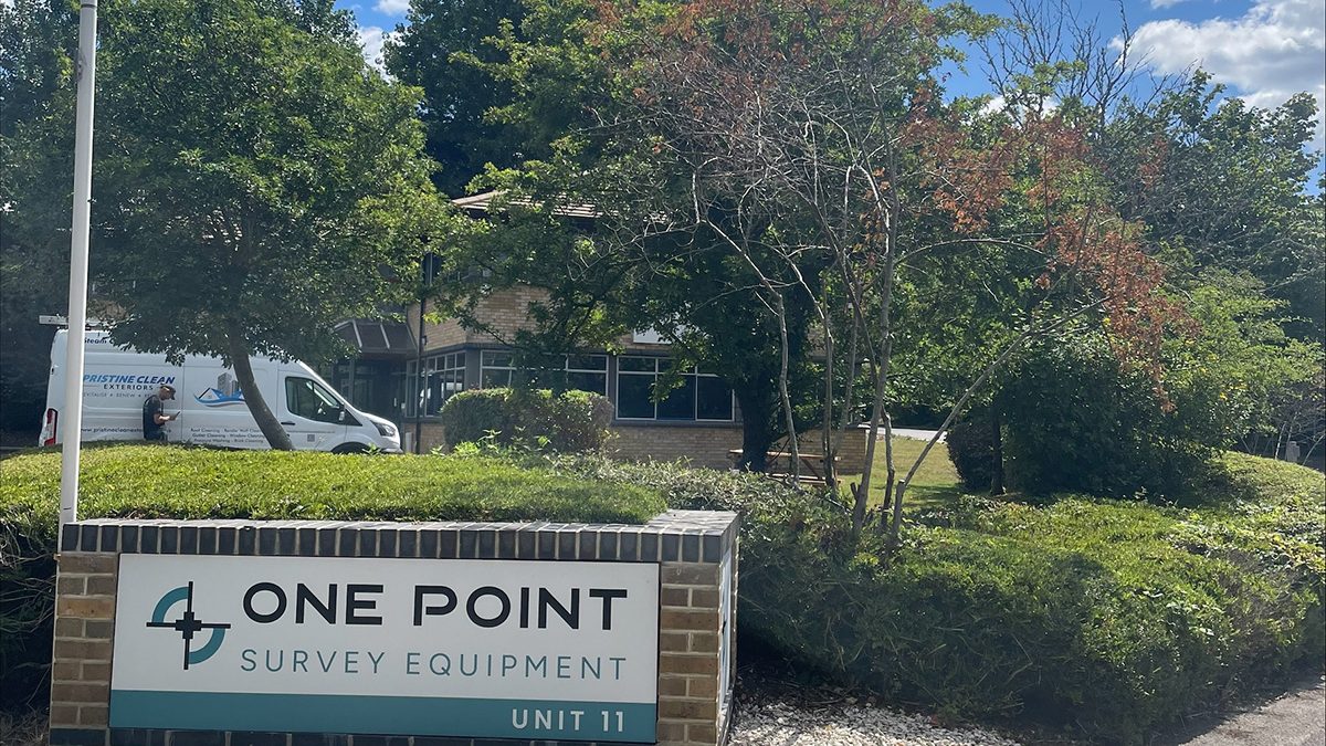 One Point Survey Equipment